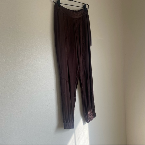 NWT Young Fabulous & Broke YFB Silky Satin Brown Jogger Small - Picture 7 of 9